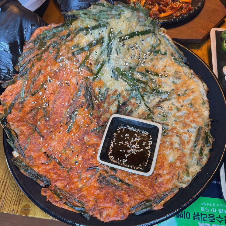  친구와 함께하는 특별한 영통역 술집, 동백연화 영통점