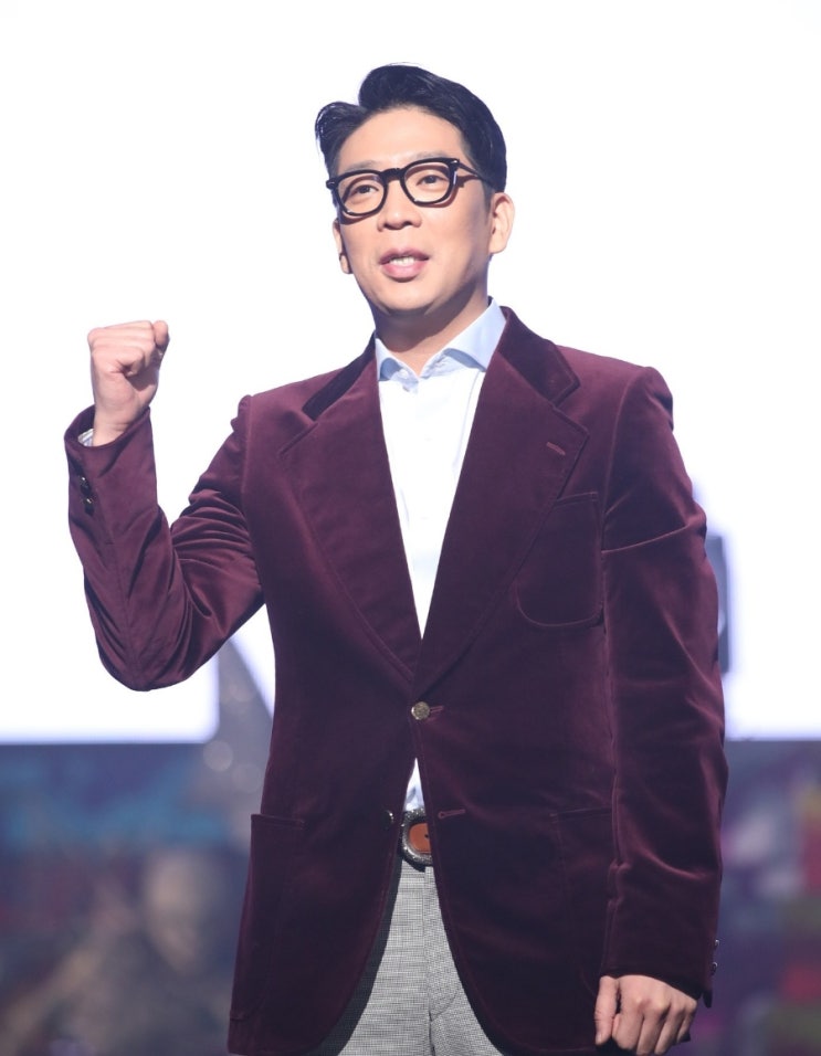 소속사 <b>원헌드레드</b>레이블, 산불 피해 복구 위해 <b>5억</b> <b>원</b> <b>기부</b>