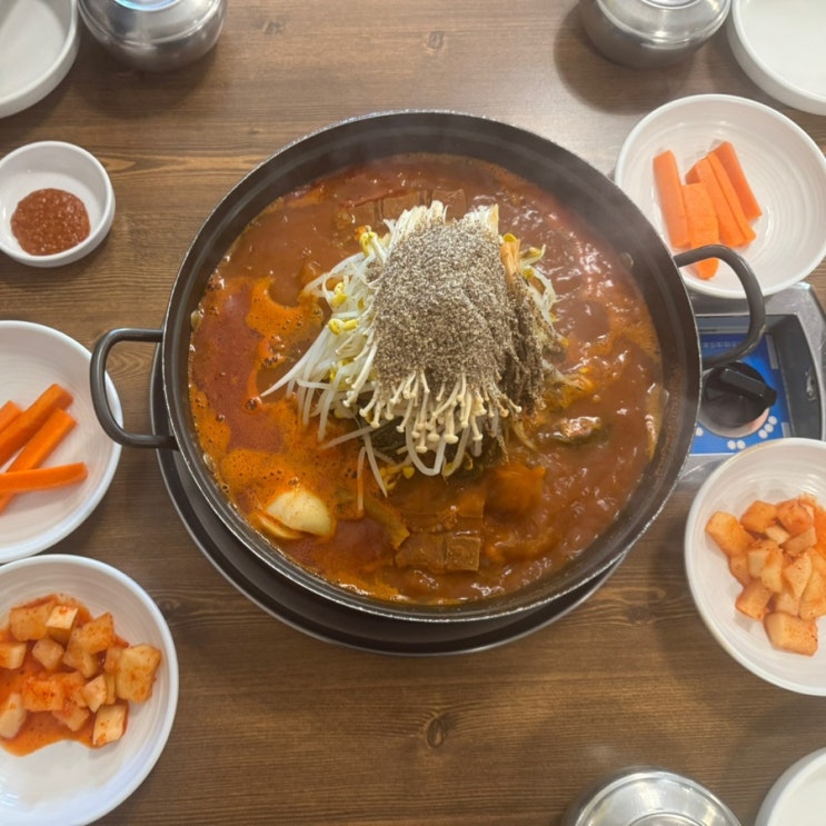  수원 영화동 맛집 수원청기와감자탕뼈해장국