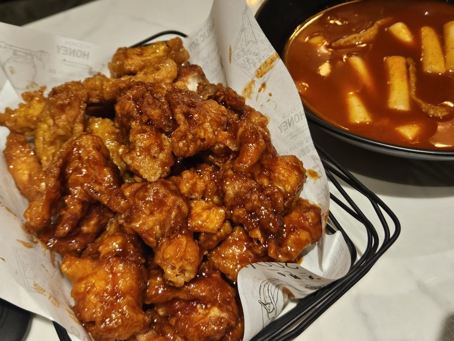 교촌치킨 배방1호점 사진 1