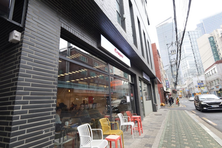  구의역 카페 크로크, 카페라떼 아메리카노 & 스토로베리 리본 먹어본 후기!