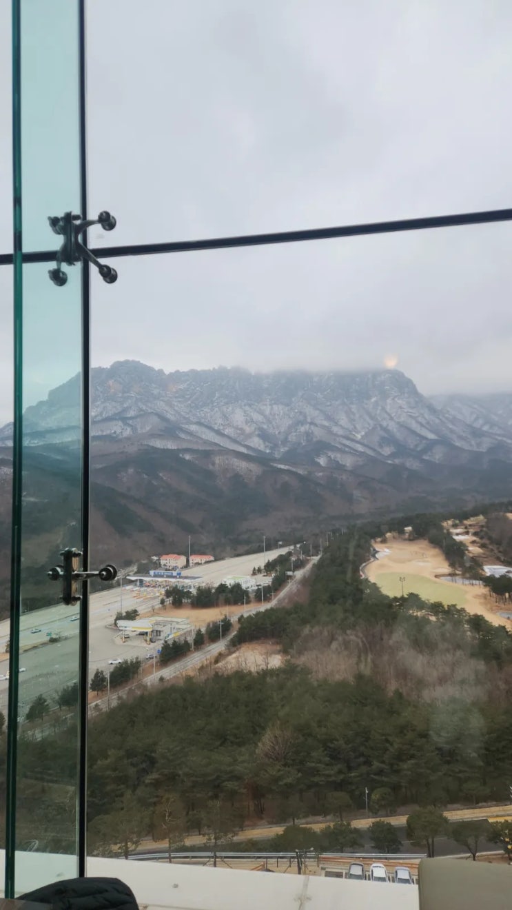  강원도 고성 숙소추천 | 가족단위 연인 모두 만족 소노벨 델피노(뷰좋은 방추천)