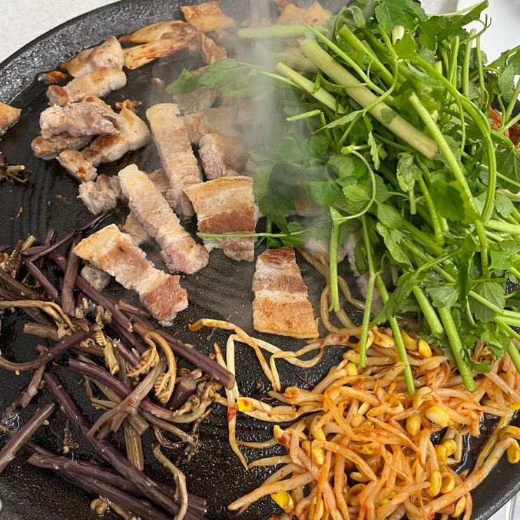  [합정 맛집 미나리삼겹살] 나리삼겹 미나리 리필가능