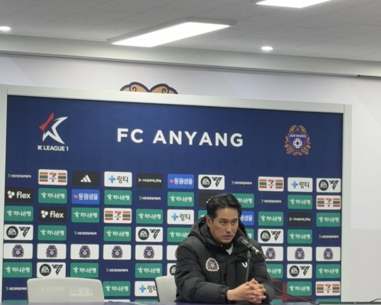 '절반의 성공' 거둔 '좀비 축구 2.0'...'수비=합격점, 공격... 