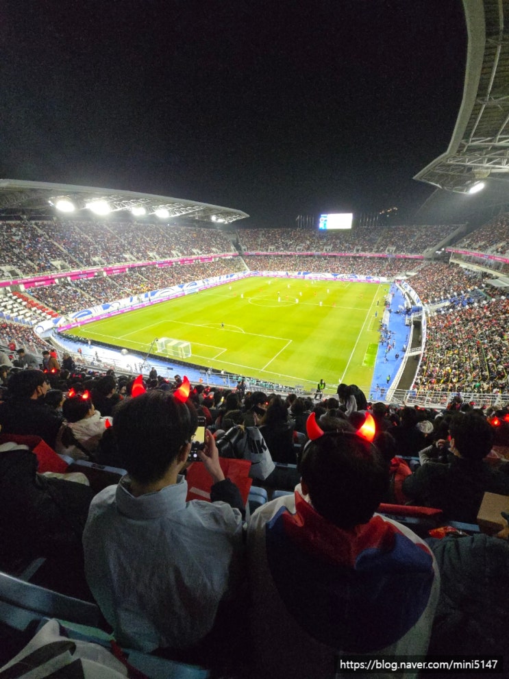FIFA <b>월드컵 예선</b> 대한민국 vs 요르단 경기  수원월드컵경기... 