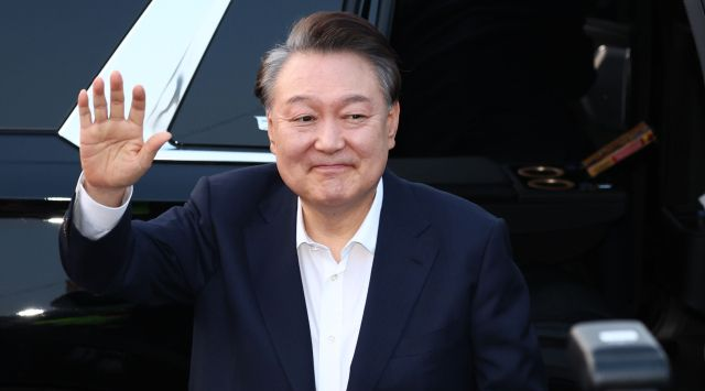  尹, 이명박·박근혜에도 없었던 이례적 조치 받았다는 보도에 민주당 "대한민국 법, 尹 앞에서면 무력화"