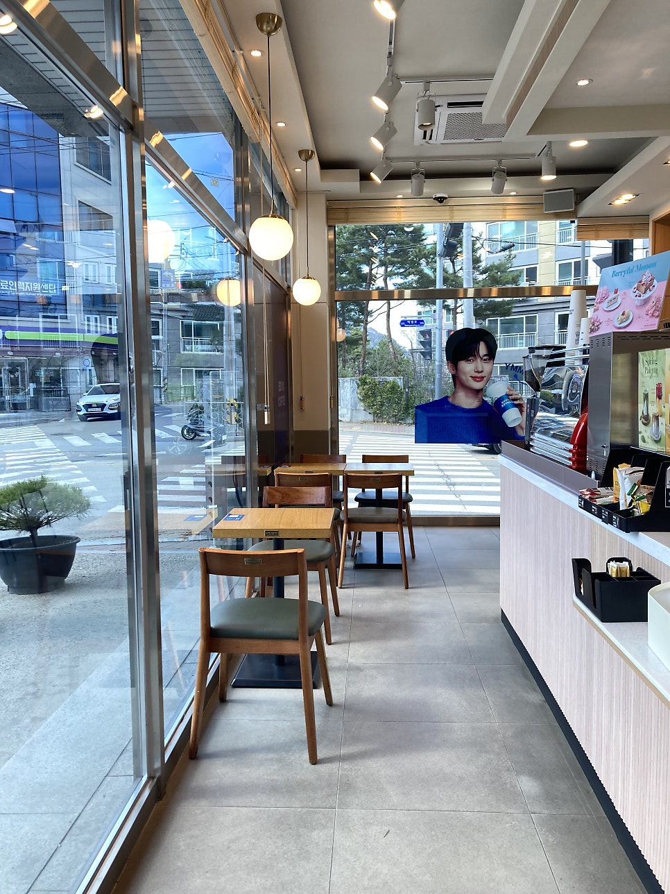 이디야커피 강대병원후문점 사진 5