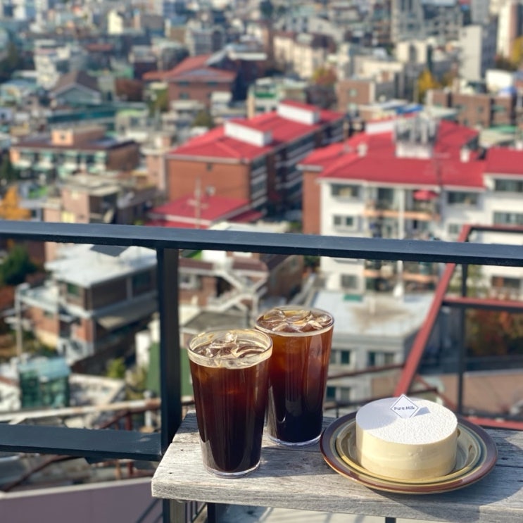  해방촌 야경 일몰이 예쁜 루프탑 카페, 무니