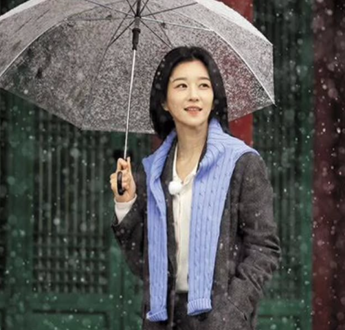 배우 <b>서예지</b> '<b>김수현 양다리</b>' <b>해명</b> 오해 큰 스트레스
