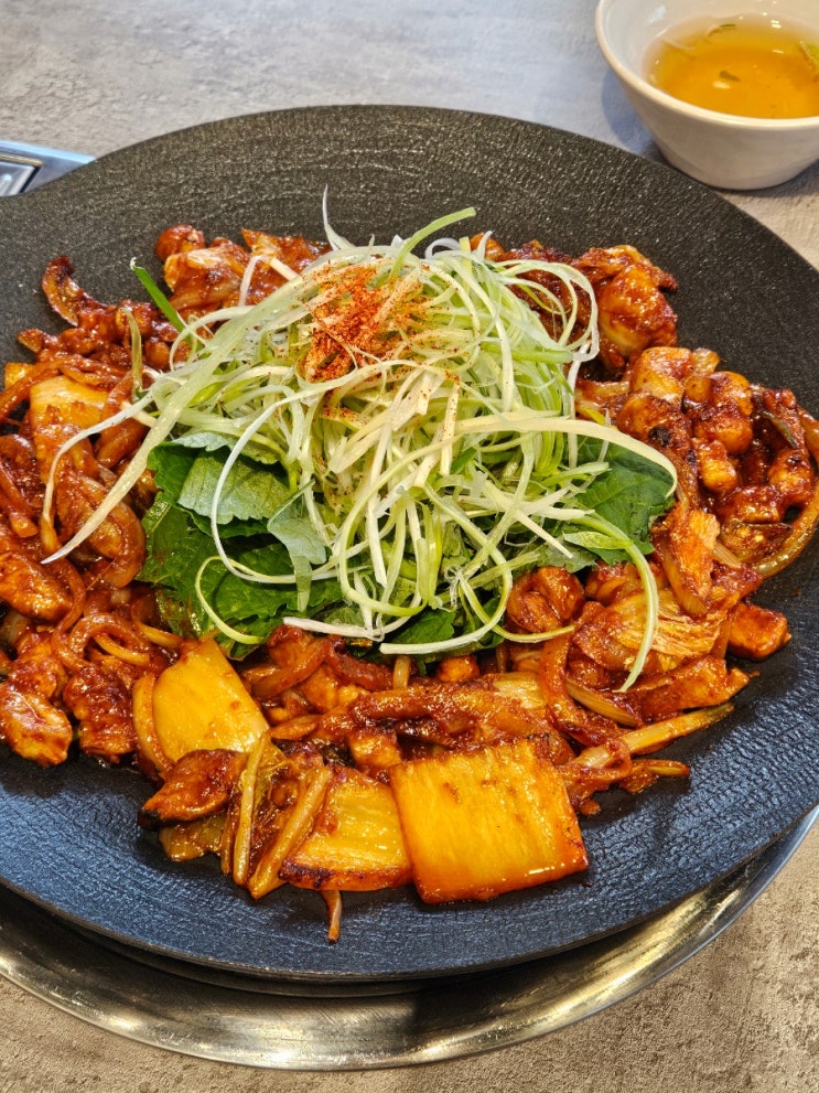  한양대에리카맛집 두루치기 & 짜글이 두루정 한양대점