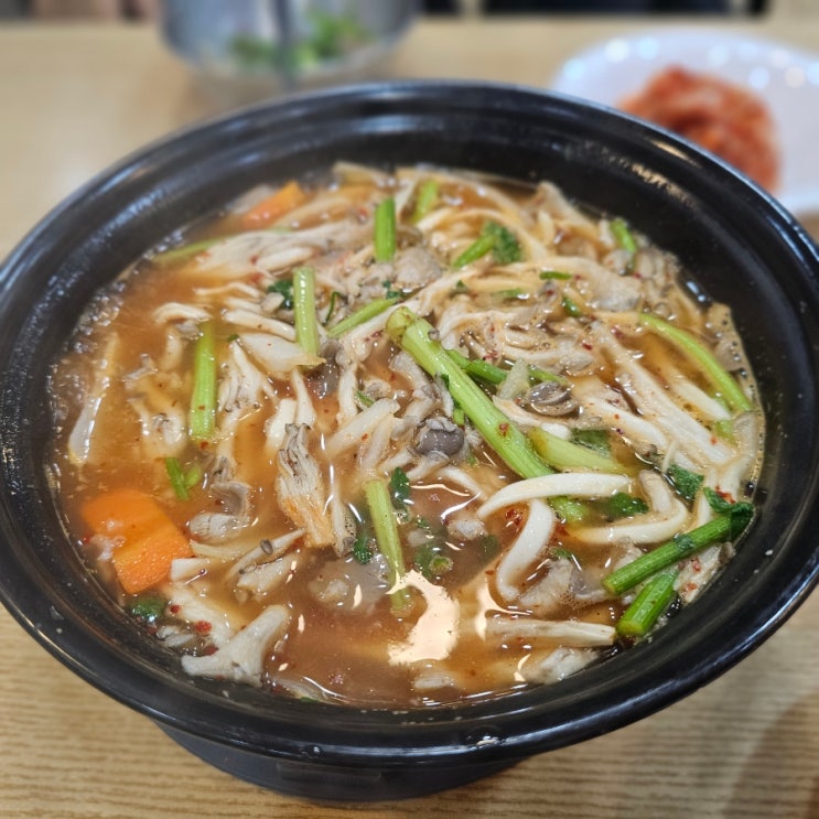  [공항동 맛집] 김포공항 가는 길 《공항칼국수》