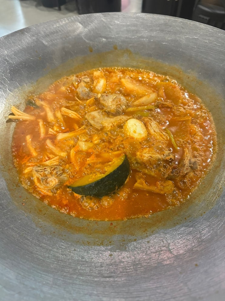  삼산동맛집 부잣집시골솥뚜껑 굴포천본점 닭볶음탕 추천!