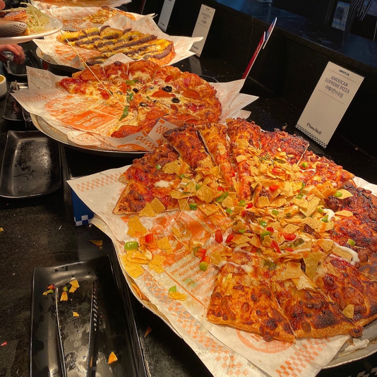  신촌역 맛집 피자몰 신촌점 혼밥하기 좋은 피자 무한리필