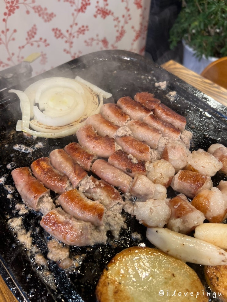  곱이 꽉 찬 싱싱한 한우 생곱창 인천 연수역 맛집 거부곱창