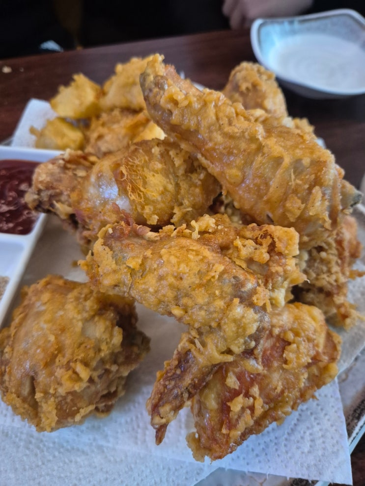  삼전동 술집 호프집 치킨 국물떡볶이 돈까스까지 히트다 히트