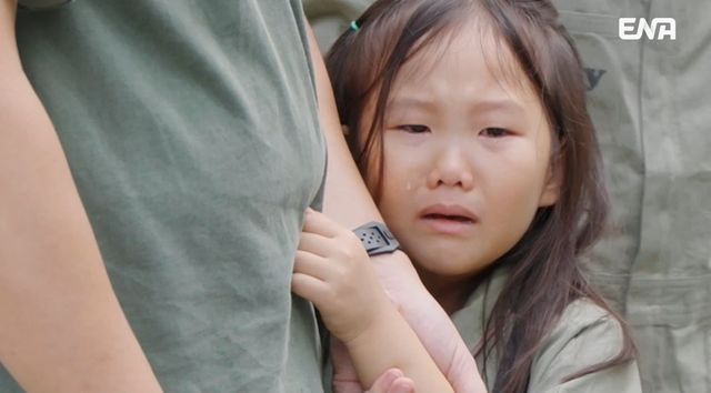 장윤정도경완 딸 하영 '대성통곡'...소매치기→'여행 포기' 선언 (내생활)