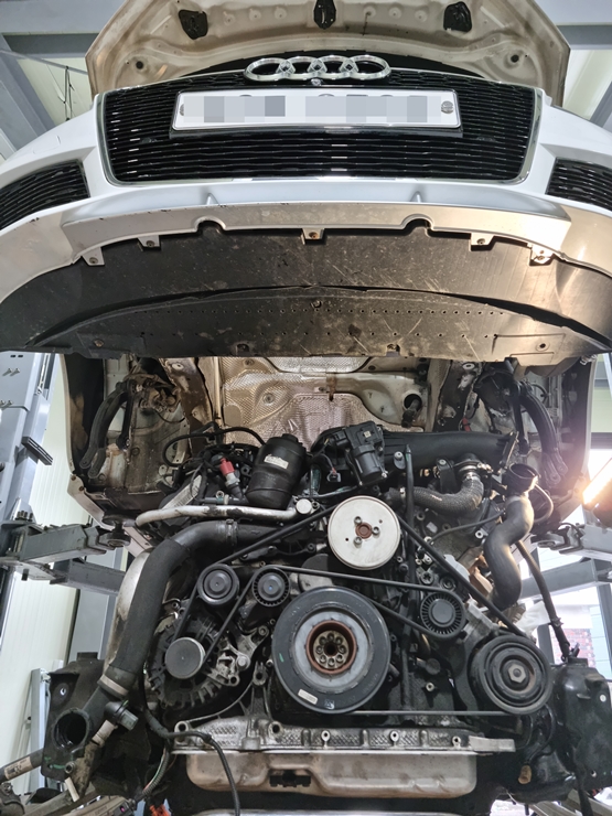  화성 아우디 정비 A7 TDI 엔진 이슈 와 체인카바 누유 수리 해결!