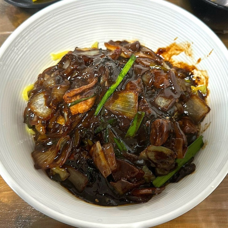 쟁반짜장이 유명하다는데… 간짜장은 어떨까? 화성시 양감 사창반점 솔직 후기