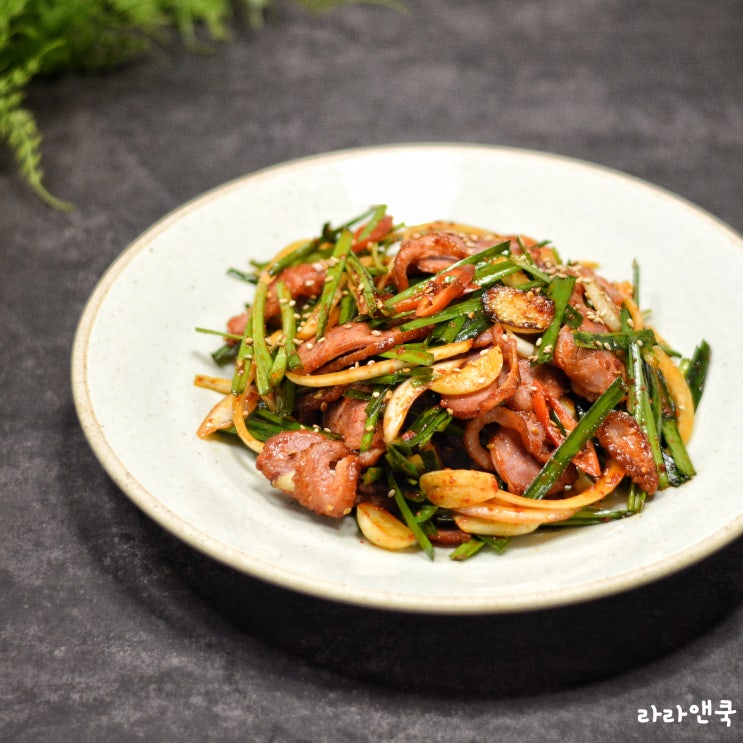  훈제오리 부추무침 만들기, 훈제오리 요리, 부추 요리