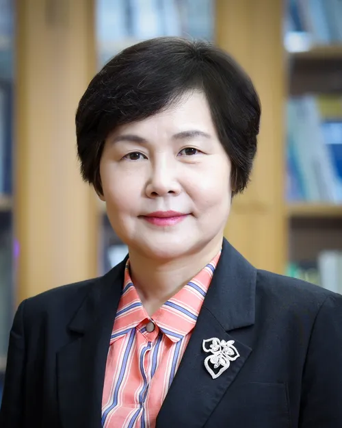  롯데지주, 컴플라이언스위원회 위원장에 박정화 전 대법관 선임