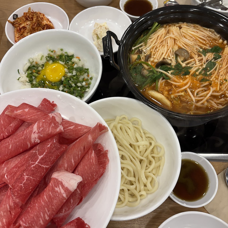 등촌샤브칼국수 당진점 사진 2