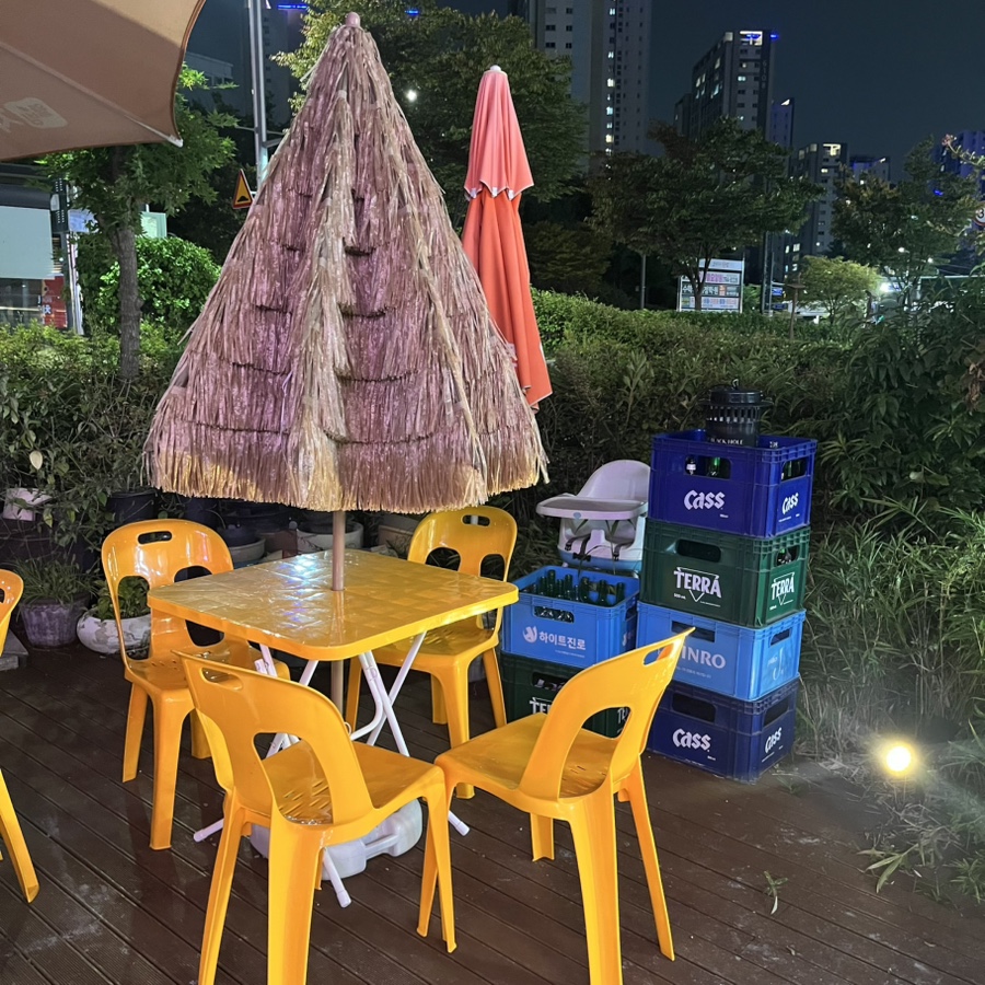 자담치킨 위례스타필드점 사진 2