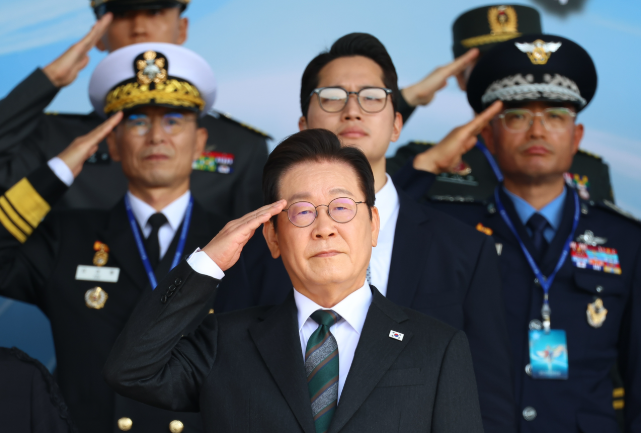 77주년 국군의 날, 이재명 대통령의 <b>전작권</b> <b>회복</b>