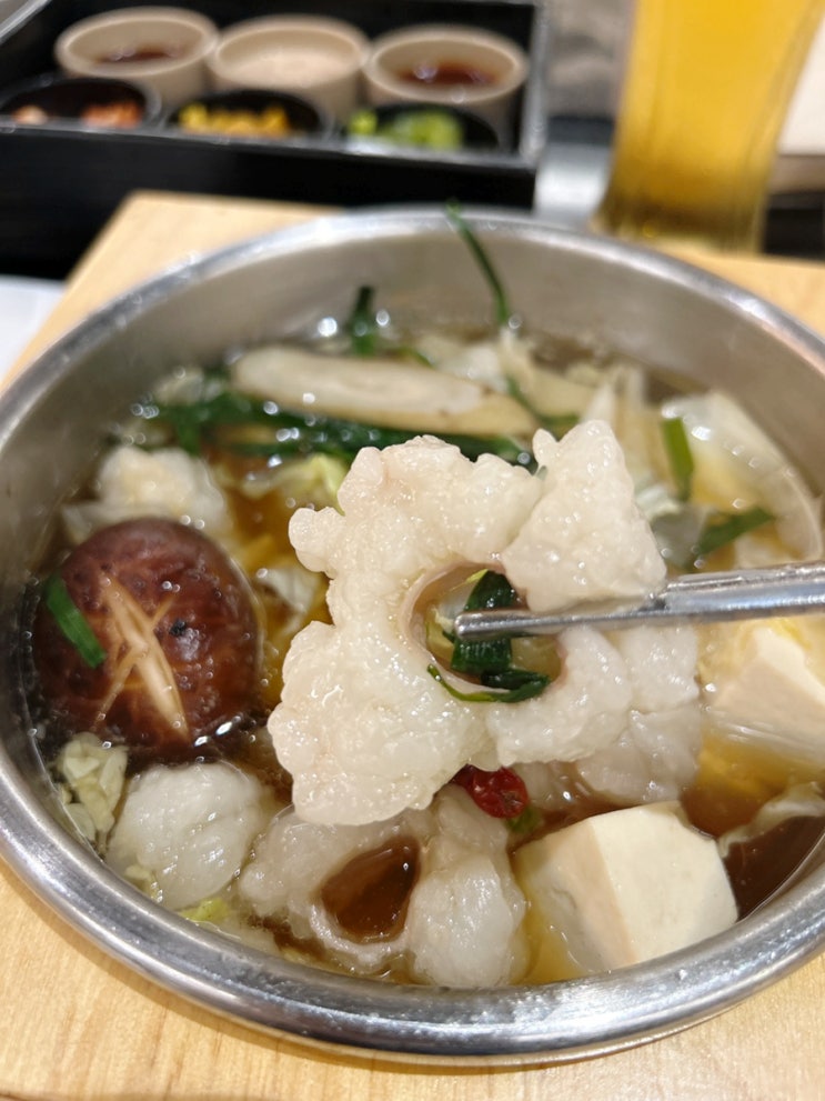 서울 맛집 일상정원 센트럴시티대창 스끼야끼 한우 소고기 3호선 고속버스터미널역 고터 소유 모츠나베 혼술 혼밥 1인 생맥주 진로