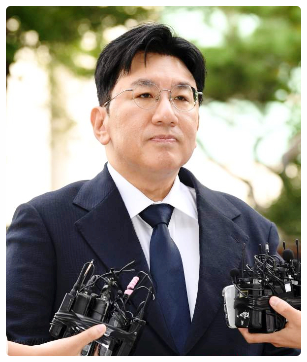 방시혁 출국금지 1900억 부당이득 자본시장법 위반 사기적 부정거래 의혹 논란 정리