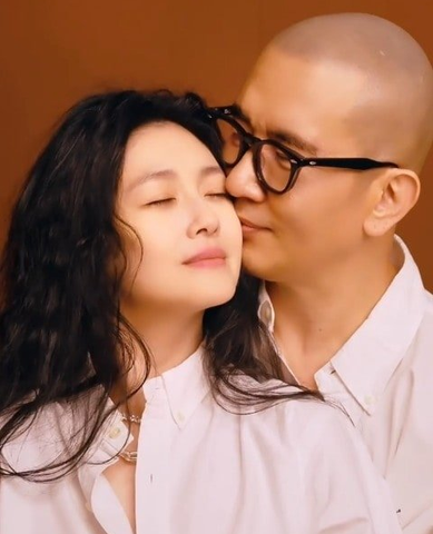 <b>구준엽</b> 아내 꿈 자주 꿔…<b>서희원 묘소</b> 앞 첫 심경 고백