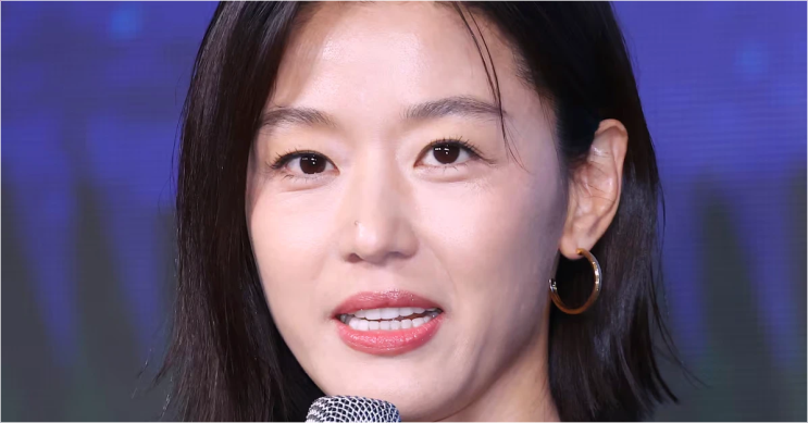  탑 배우의 품격! 전지현, '혐오 논란'에도 동료들을 위로하며 빛나다