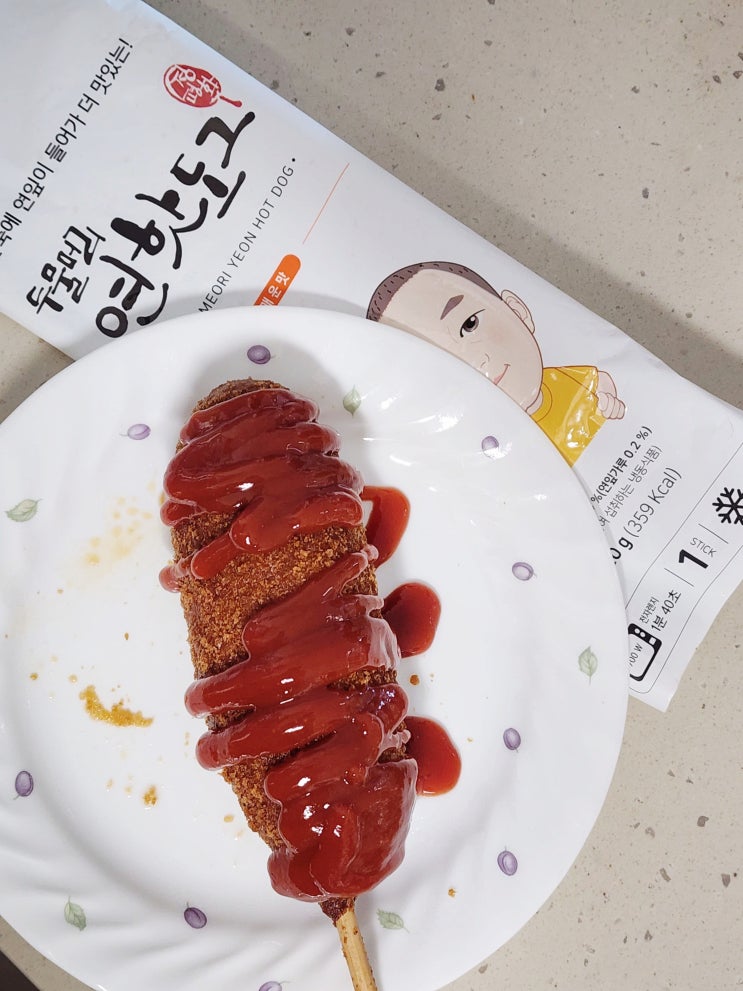  두물머리 핫도그 집에서도 OK! 연잎가루 반죽이 다른 두물머리핫도그 냉동