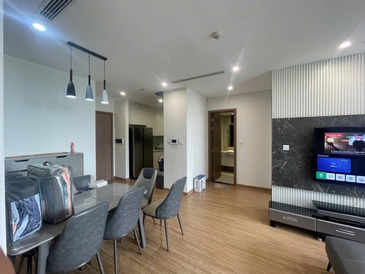  하노이 스카이레이크 S3 3룸 풀옵션 3200만동 좋은 아파트 임대 알려드립니다 ( VINHOMES SKYLAKE)
