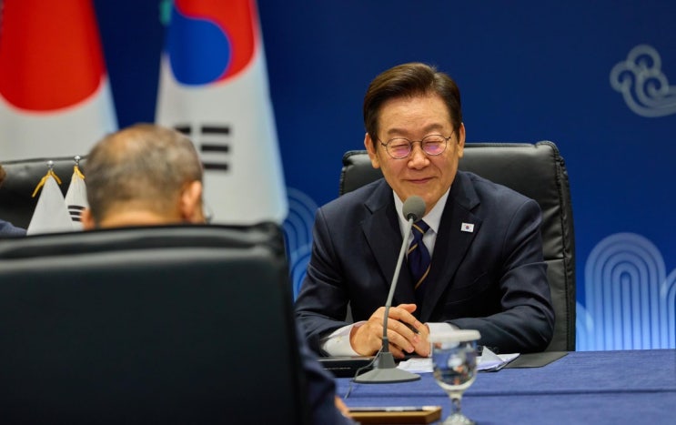 이재명 <b>대통령 지지율</b> 57%, 민주당 41% vs 국민의힘 22%