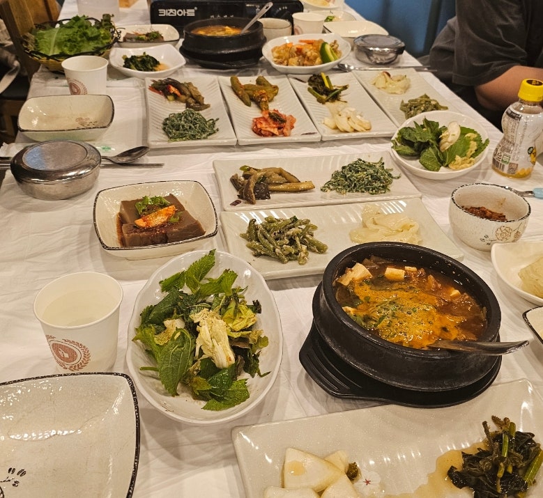 고향맛집 본점 사진 6