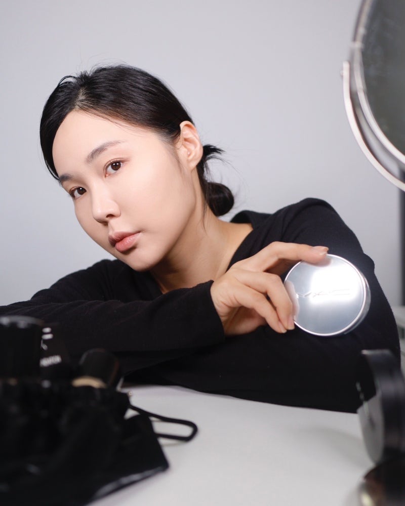 새틴광쿠션! 맥실버 리미티드 쿠션과 세럼광 파운데이션 뉴컬러 출시
