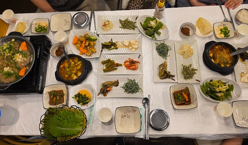 고향맛집 본점 사진 3