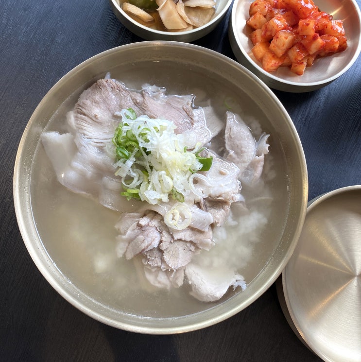 신용산역 점심 맛집 백옥 용산 : 깔끔한 곰탕과 녹두전이 맛있는 주차가능 신용산 맛집