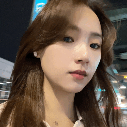  잠실 송리단길 미용실 '순수 아우로 송리단길점'에서 단하나 디자이너께 C컬펌 받고 가을여자로 변신완료!