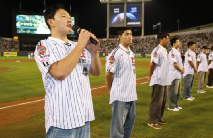 <b>LG</b> 트윈스, 2026 <b>신인</b> 전원 <b>계약</b> 완료! 미래 주역 총집합