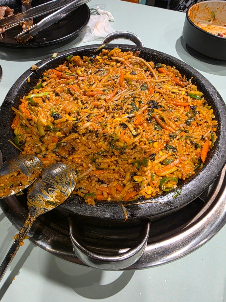  관악구 신림 한우 맛집 - 꾸석지 돌판한우 신림역점에서 즐긴 회식 후기 후기