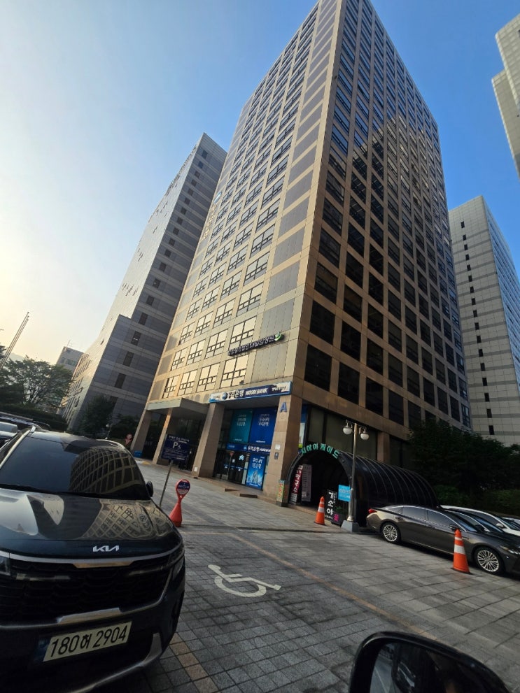  서울시 서초구 양재동(논현로) 삼호물산 A동 UBR화장실에서 일반 화장실로 설비변경 작업 입니다.