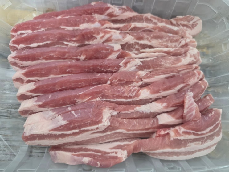  모아미트 캐나다산 보리먹인 삼겹살, 고소하고 부드러운 맛 리뷰