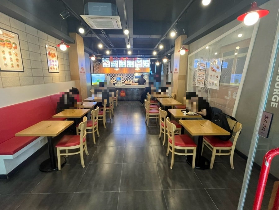 맘스터치 삼풍계양점 사진 5