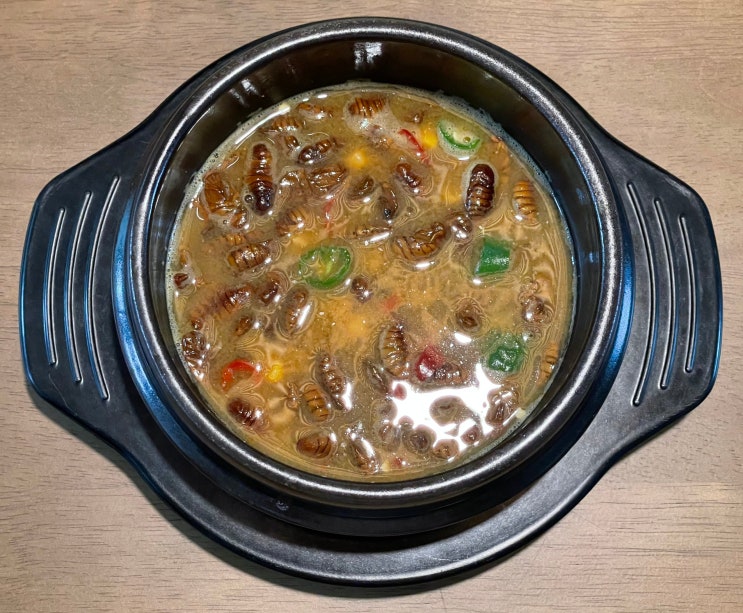  번데기통조림으로 만드는 번데기탕, 야식으로 딱!