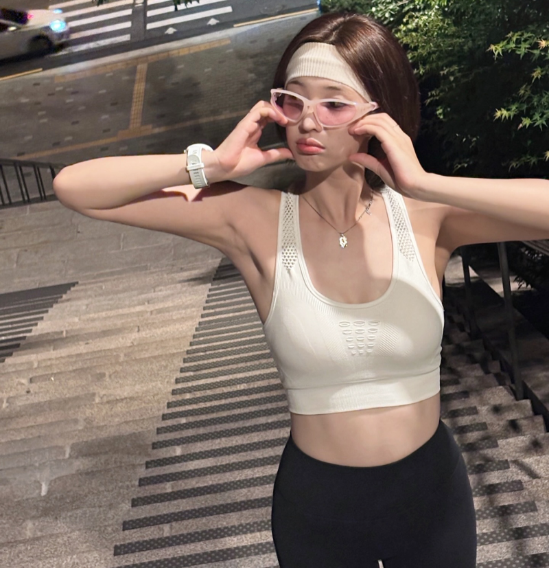 애셋맘 맞아? 율희, 믿기지 않는 자기 관리 루틴 공개!