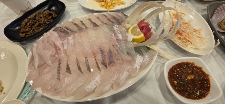싱싱회수산 사진 3