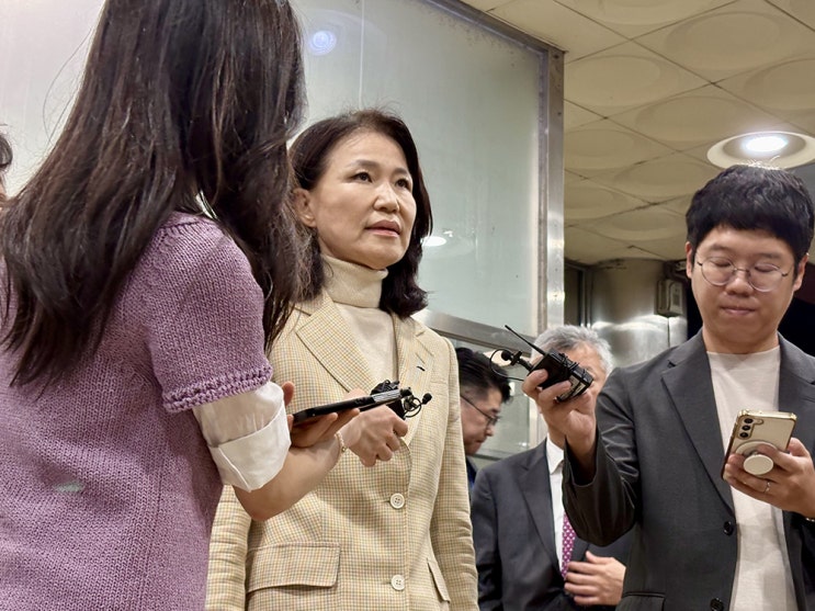 [정치] 법원 ‘<b>이진숙</b> 석방’ 결정에…“경찰, ‘체포 작전’... 