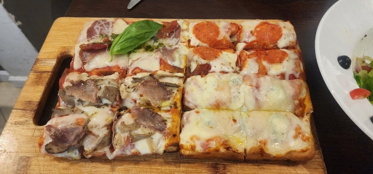  베트남 호치민 맛집 75탄 "Oliver's pizza" (팜빗짠 거리)