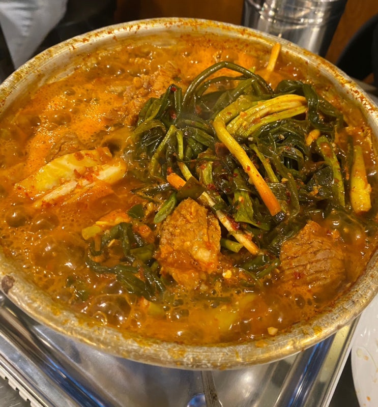  [군산 미장동 맛집] 볼락튀김과 통닭이 서비스?! 가성비 끝판왕 군산 양푼갈비 맛집 '양푼리 미장점'